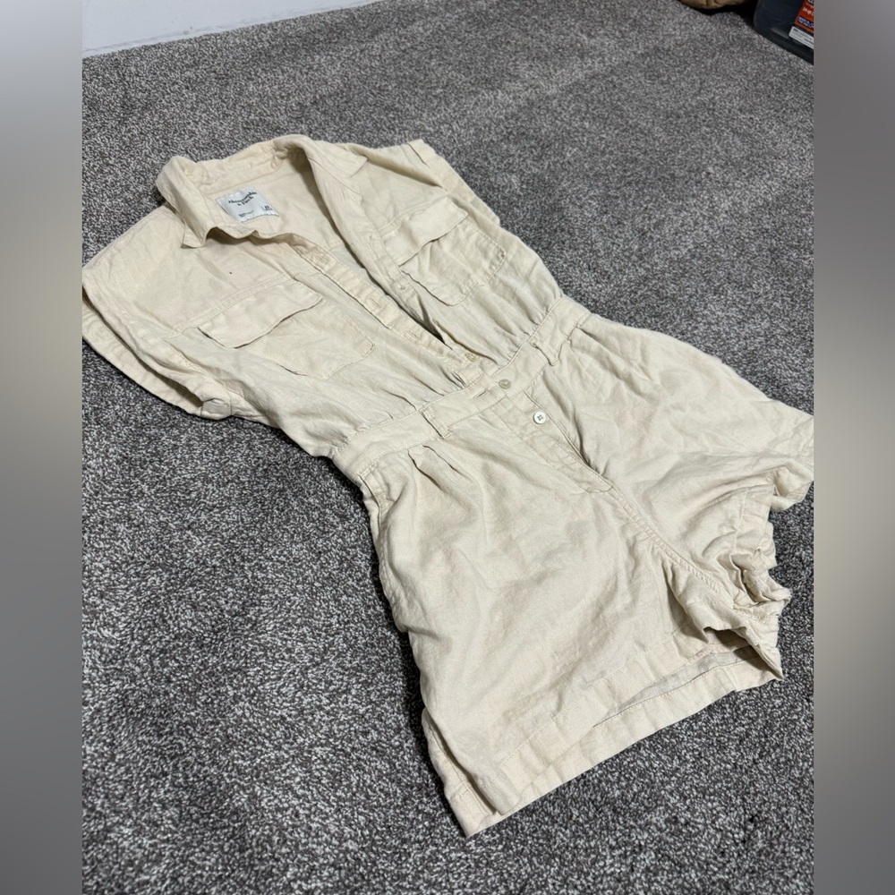 cream linen abercrombie romper